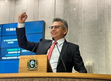 Deputado apresenta indicação pelo direito à aposentadoria especial aos servidores com deficiência
