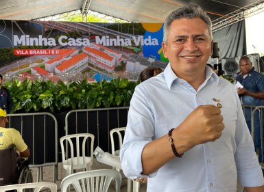 Doriel Barros participa de entregas no Recife ao lado do presidente Lula
