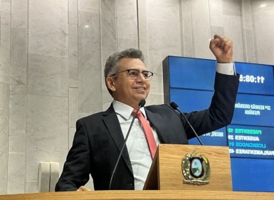 Doriel Barros aprova mais uma lei na Alepe: Política Estadual da Pessoa Idosa