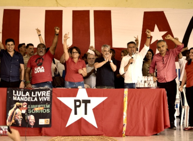 Doriel Barros é o candidato da CNB à presidência do PT/PE