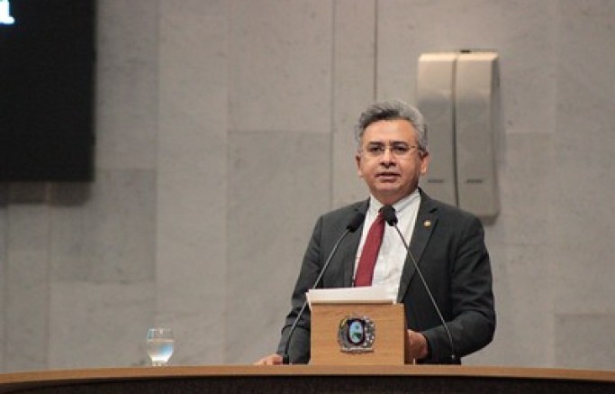 Deputado Doriel Barros propõe meia-entrada para trabalhadores rurais em eventos culturais e esportivos