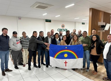Deputado Doriel Barros e comitiva pernambucana discutem cooperativismo em Santa Catarina
