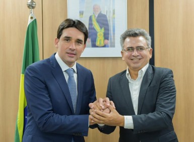 Doriel Barros articula políticas públicas para Pernambuco, em Brasília